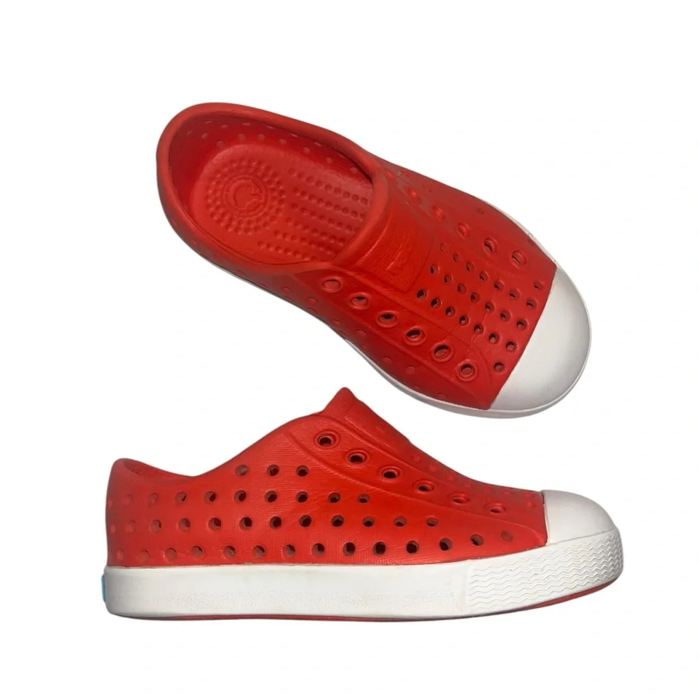 Native Jefferson Torch Red/White Shell Toe Shoe